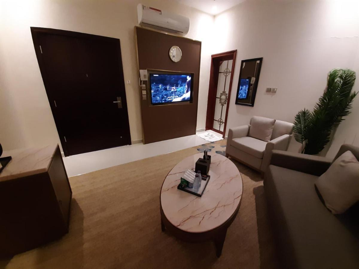 עראר Qasr Alshamal Hotel מראה חיצוני תמונה