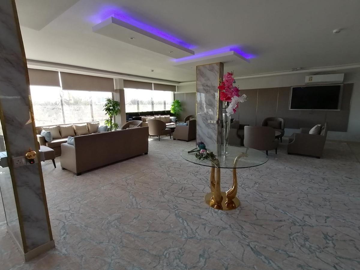עראר Qasr Alshamal Hotel מראה חיצוני תמונה