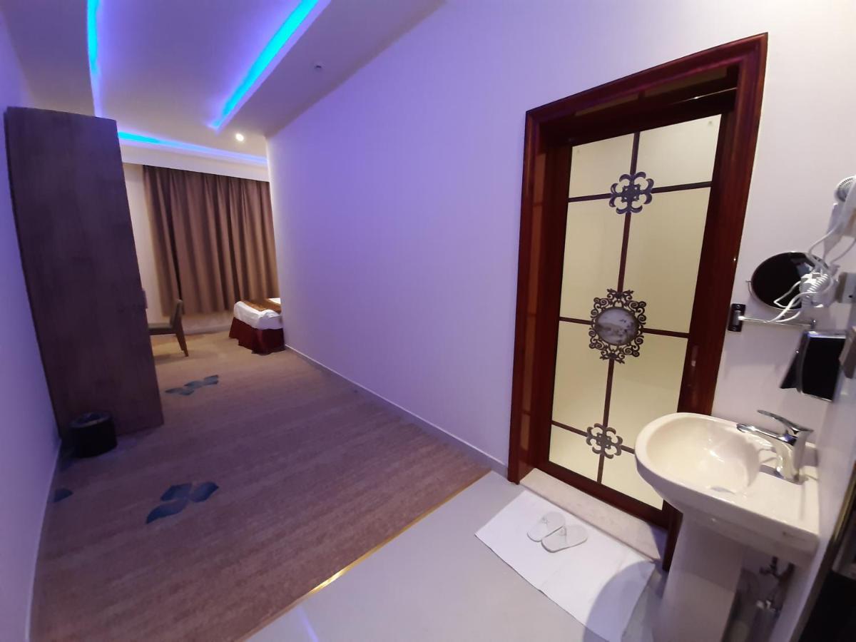 עראר Qasr Alshamal Hotel מראה חיצוני תמונה