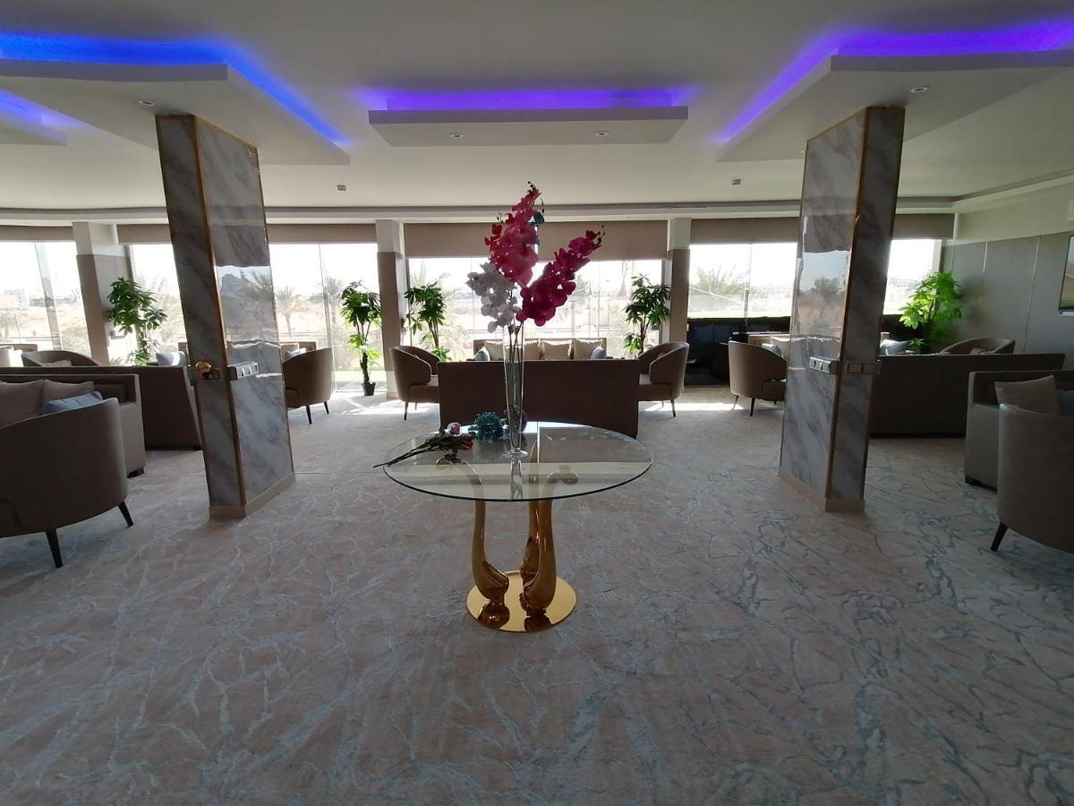 עראר Qasr Alshamal Hotel מראה חיצוני תמונה