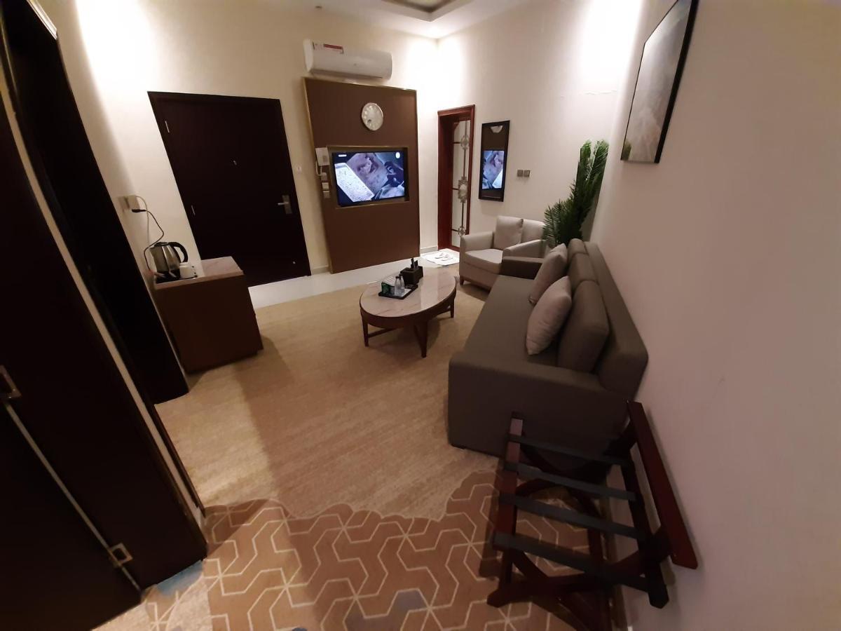עראר Qasr Alshamal Hotel מראה חיצוני תמונה