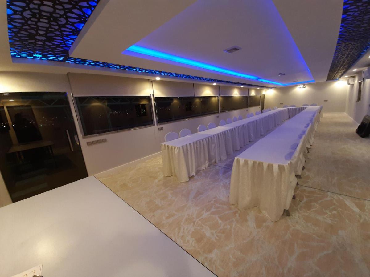 עראר Qasr Alshamal Hotel מראה חיצוני תמונה